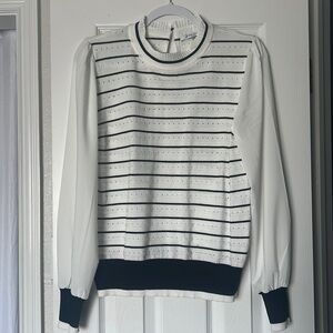 Sioni black and white sweater blouse